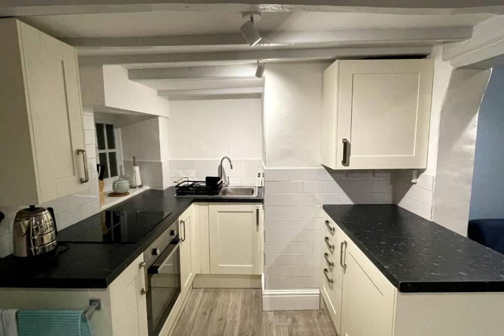 Cotswolds Cottage Ilmington With Wood Burning Stove & Bbq - Pet Friendly تْشيبينْغْ كامبدين المظهر الخارجي الصورة